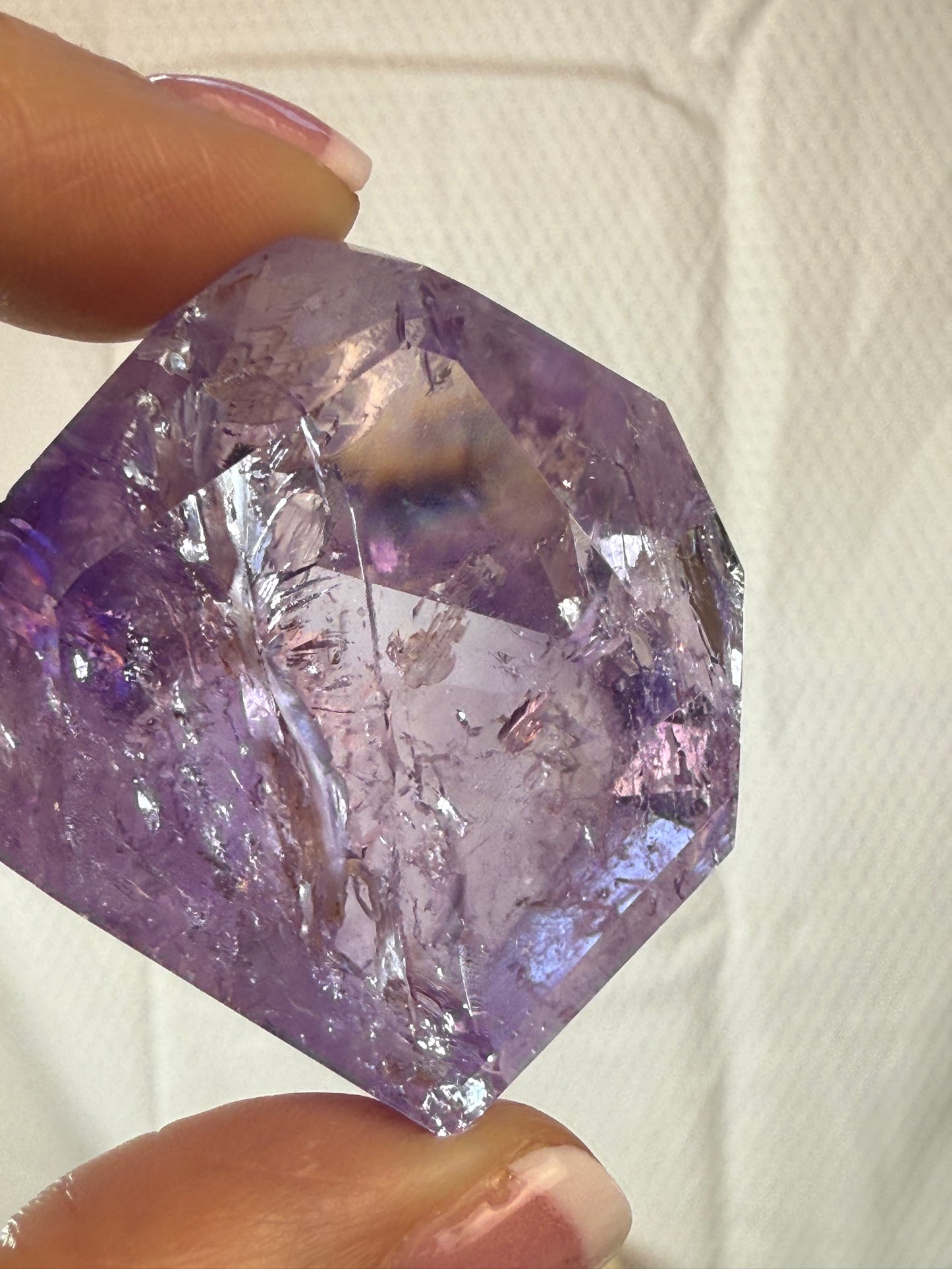 rose de France amethyst 28z