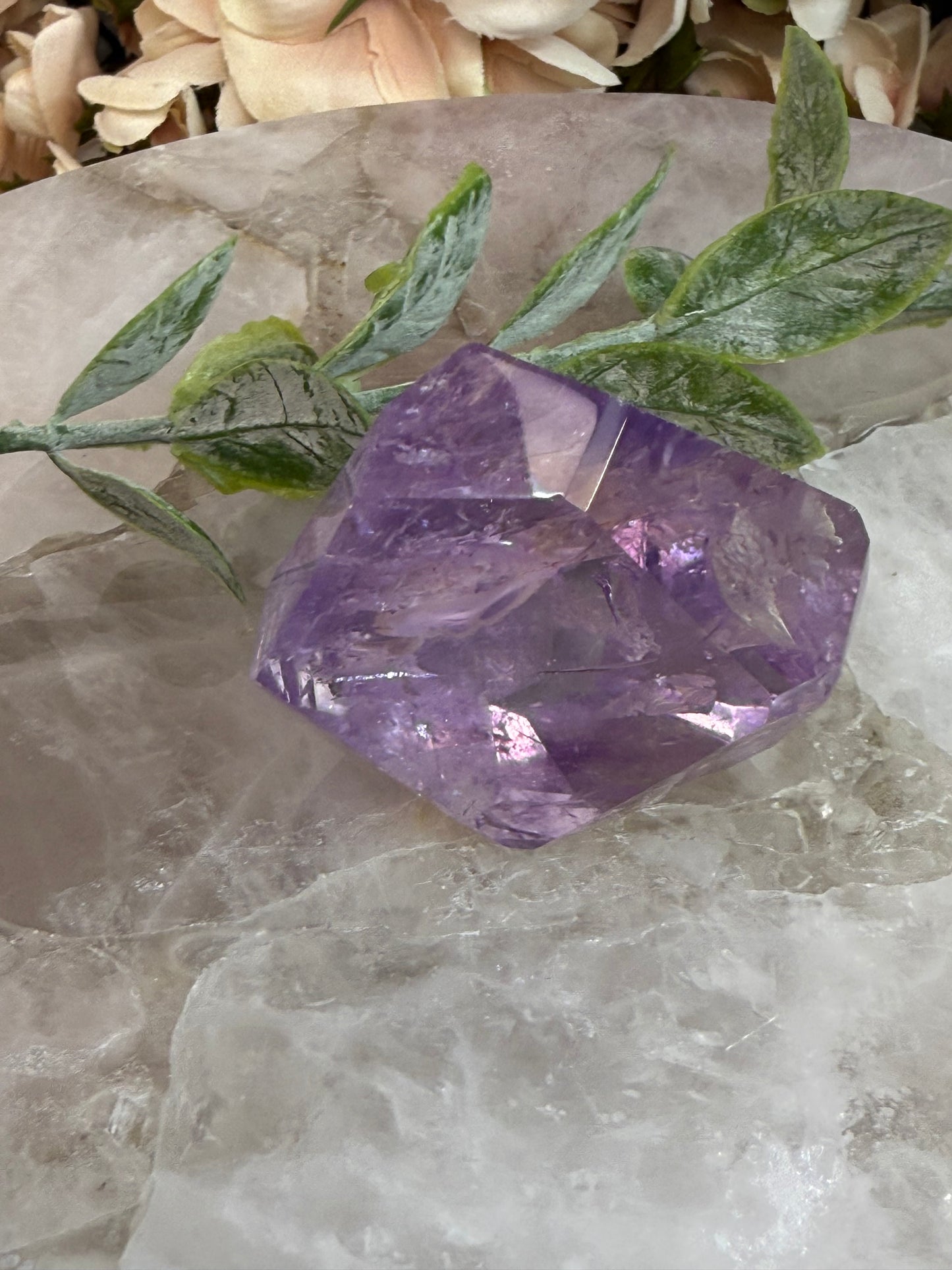 rose de France amethyst 28z