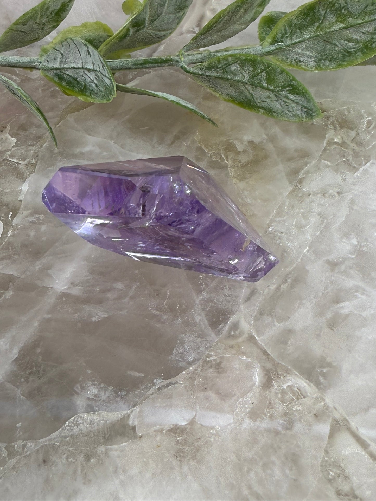 rose de France amethyst 21b
