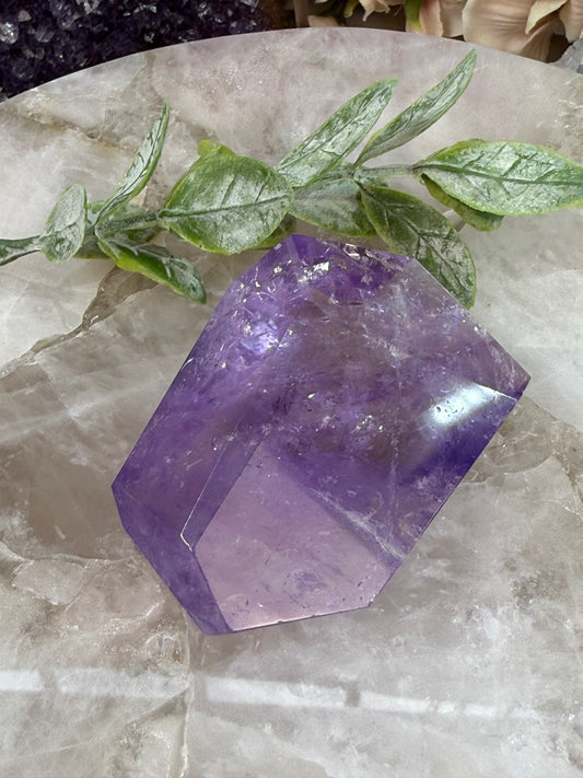 rose de France amethyst 39b