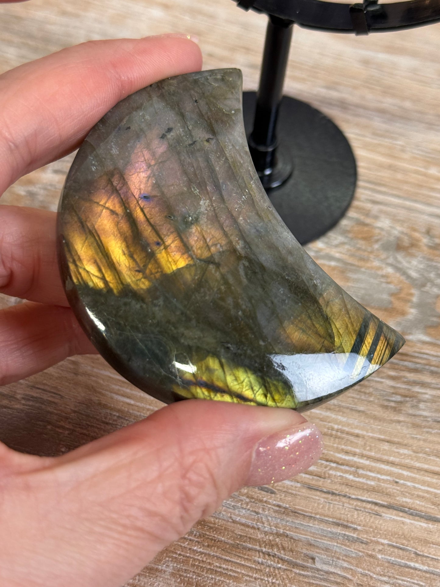 labradorite moon on stand 28p