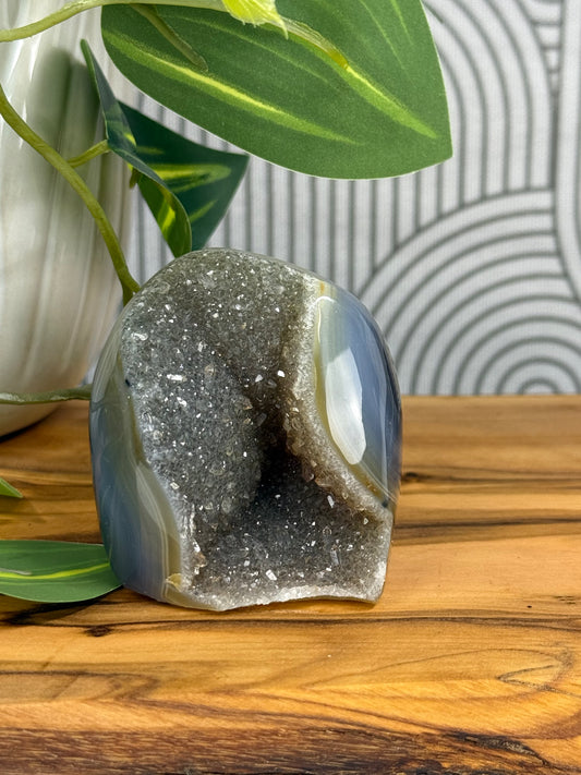 druzy agate cutbase 12